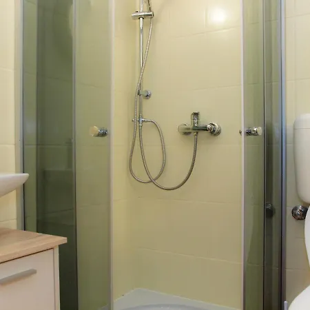 Good Vibes In Cismigiu Steps From Subway Self Check In Apartment *