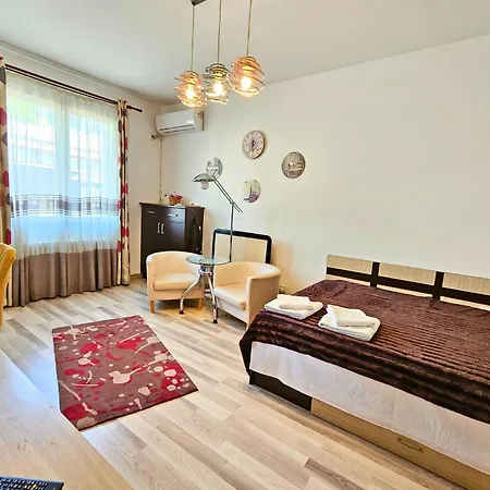 Good Vibes In Cismigiu Steps From Subway Self Check In Bucharest