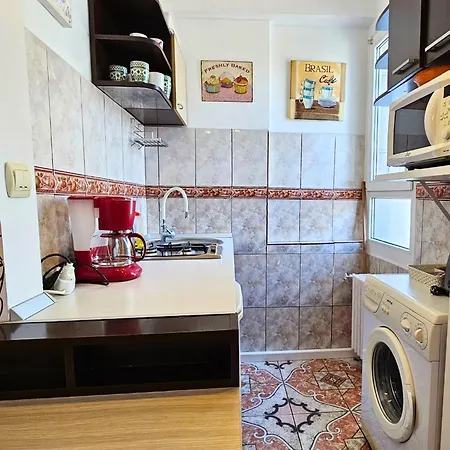 Good Vibes In Cismigiu Steps From Subway Self Check In