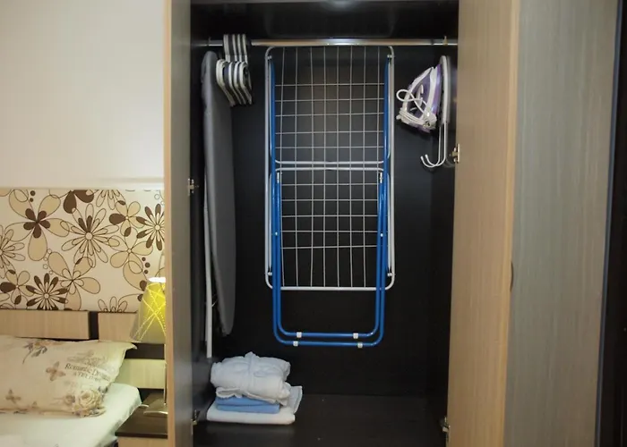 Good Vibes In Cismigiu Steps From Subway Self Check In * Бухарест